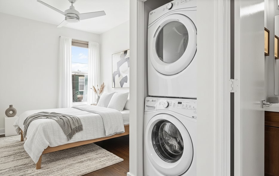 Building Photo - 424 Oakdale Pl NW