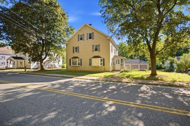 Building Photo - 4113 Church St
