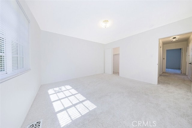 Building Photo - 2255 E Chevy Chase Dr