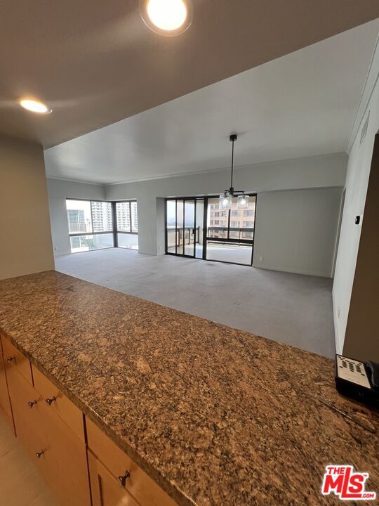 Building Photo - 10445 Wilshire Blvd