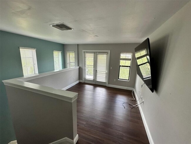 Building Photo - 5915 Printery St