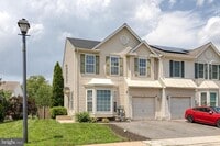 Building Photo - 116 Leeds Creek Cir