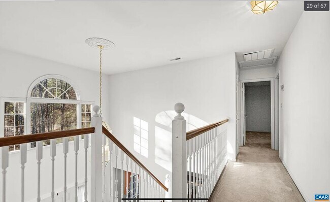 Building Photo - 1510 Beacon Hill