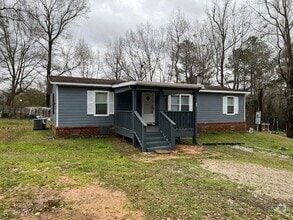 Building Photo - Nice 3 Bedroom 2 Bath Available in Moundvi...