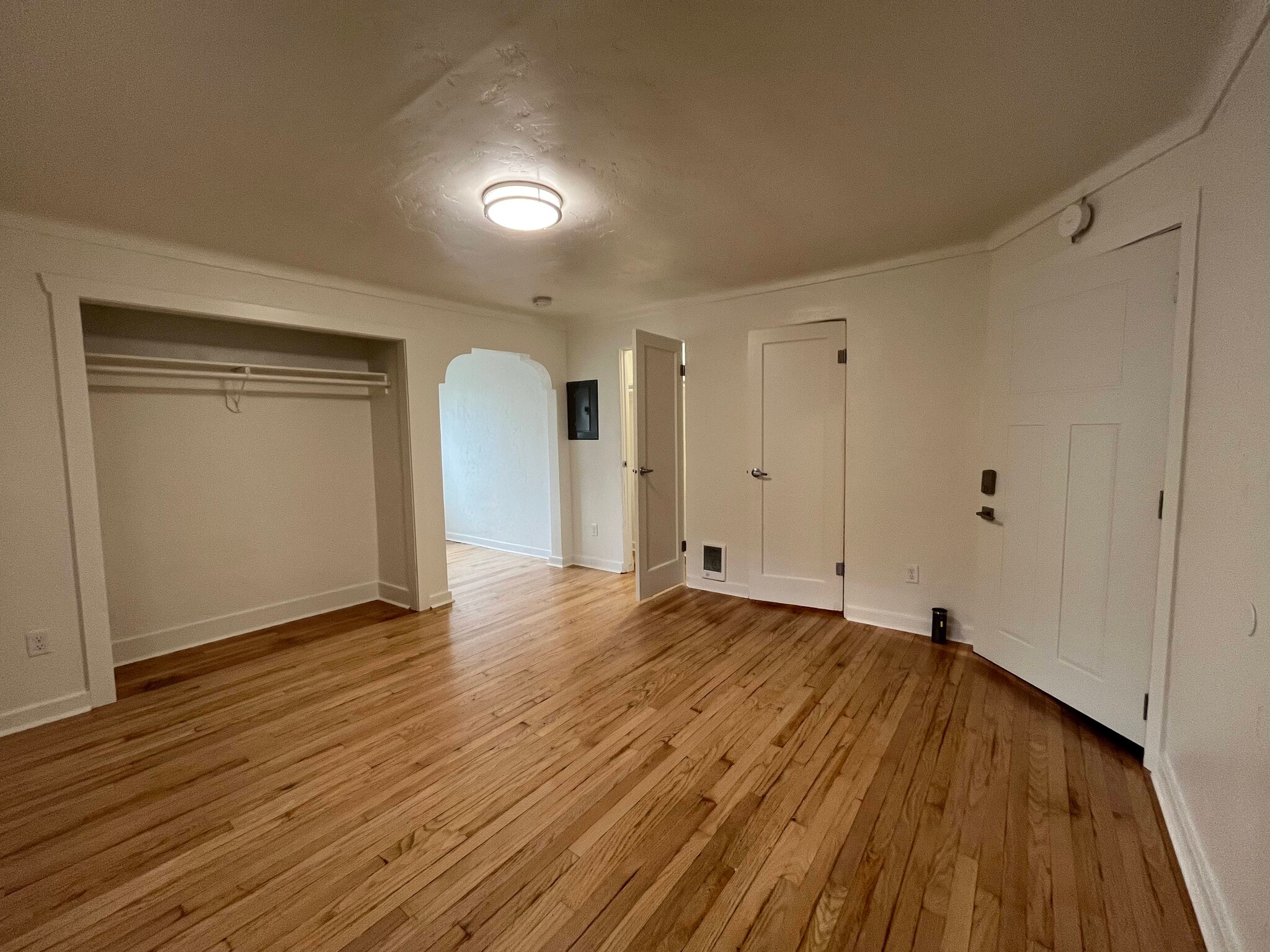 Unit 8 Living - The Fremont