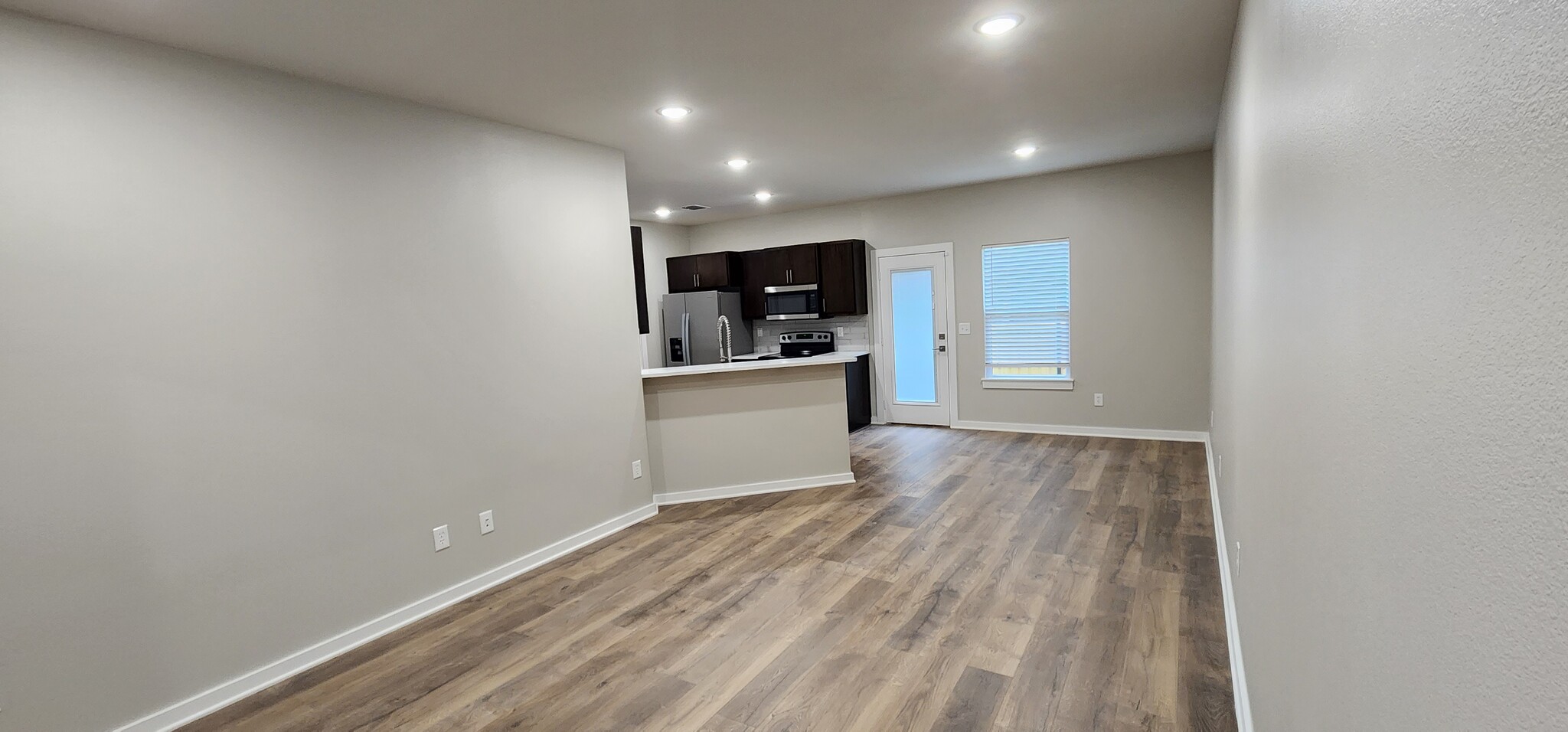 Kitchen/Dining - 10624 Brothers Ln