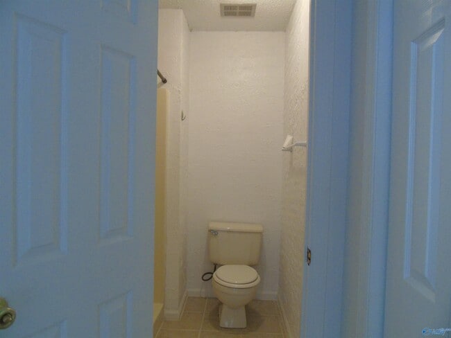 Building Photo - 166 Camille St