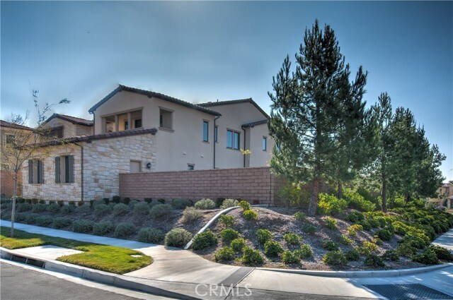 Building Photo - 120 Nest Pine