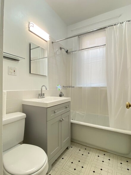 Building Photo - 6 Orkney Rd