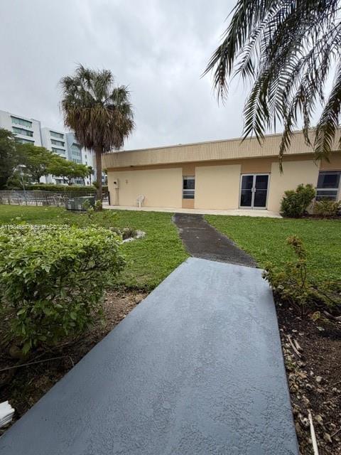 Building Photo - 9159 SW 77th Ave