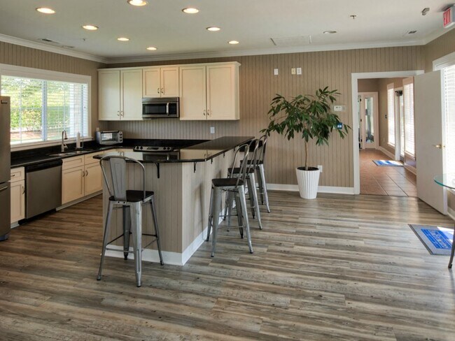 Building Photo - The Crossings at Red Mill