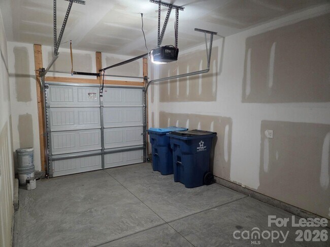 Building Photo - 8185 Sheffield Dr.