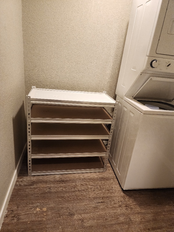 Building Photo - 1619 W Providence Ave