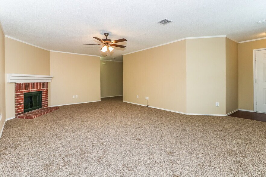 Building Photo - 8608 Serenity Way