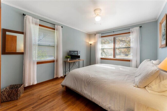 Building Photo - 5122 Lavista Rd