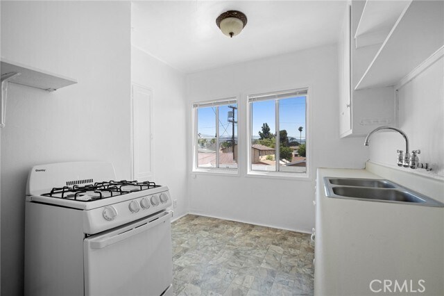 Building Photo - 6634 Lankershim Blvd