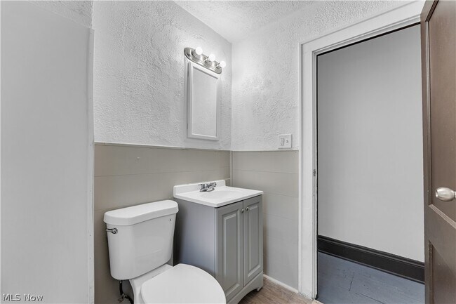 Building Photo - 1144 E 145th St