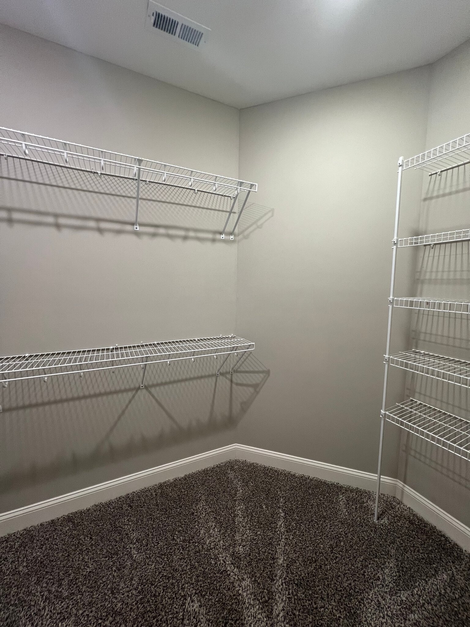 Building Photo - 556 Cumberland Pointe Ln