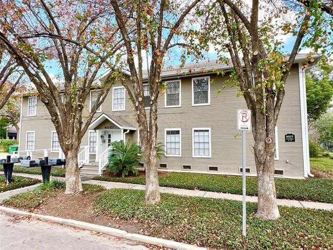 Primary Photo - 4021 Mandell St