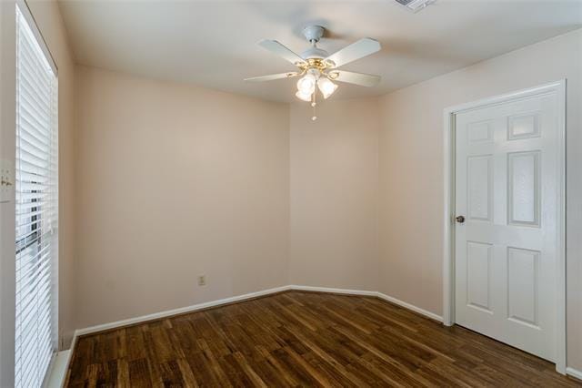 Building Photo - 927 Redcedar Way Dr