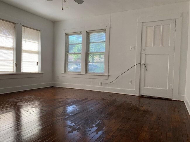 Building Photo - PRELEASE! Great Home Close to Tech and Schools!