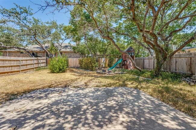 Building Photo - 4004 Canyon Glen Cir