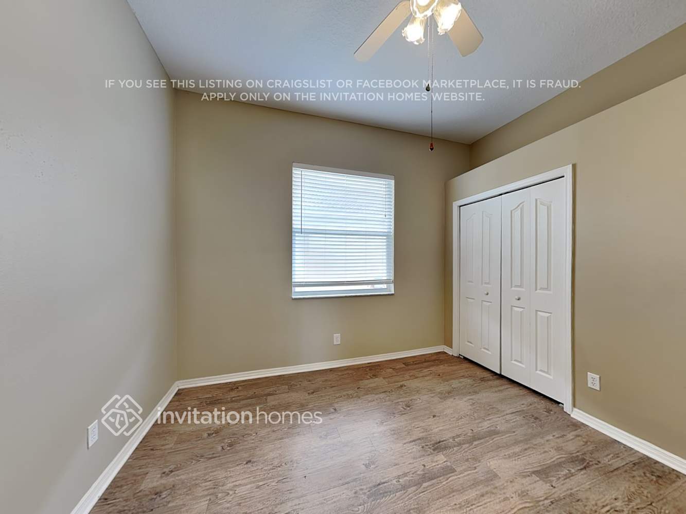 Building Photo - 3718 72nd Terrace E