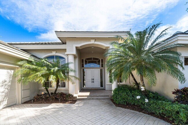 Building Photo - 1009 Grand Isle Terrace