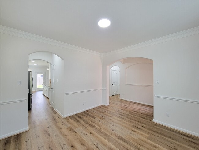 Building Photo - 2814 Bay Springs View