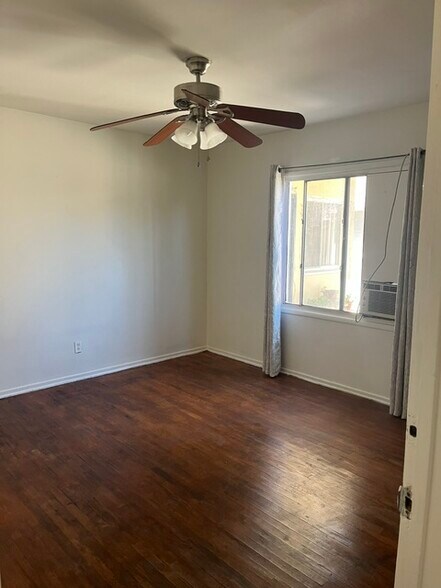 Building Photo - 6007 Cahuenga Blvd