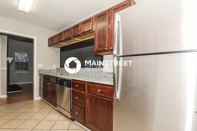 Building Photo - 3 Bedroom Pet-Friendly Home in Pineville, NC with Main Street Renewal