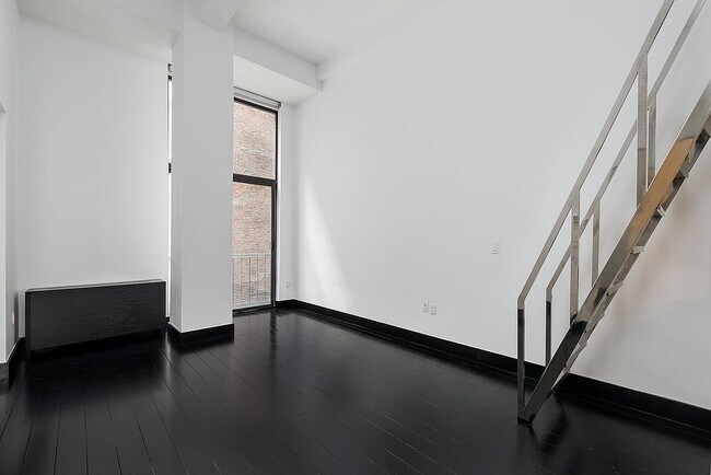 Building Photo - 254 Park Ave S