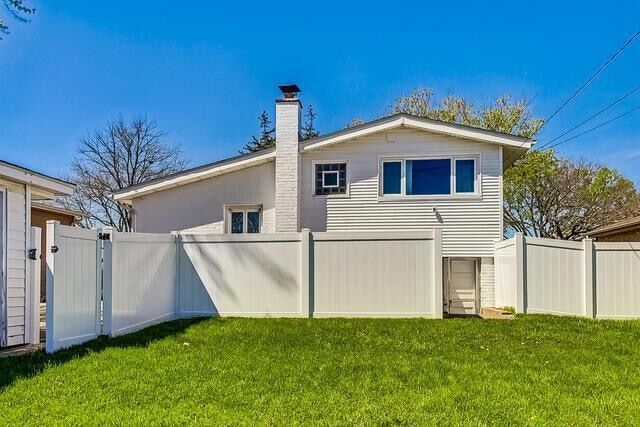 Building Photo - 509 N Willow Rd