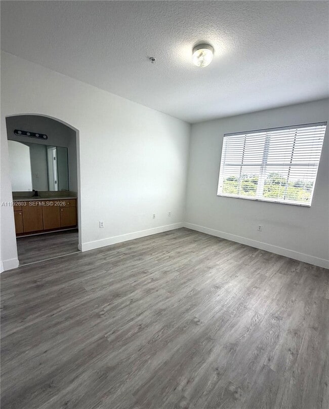 Building Photo - 1088 SW 144th Ave