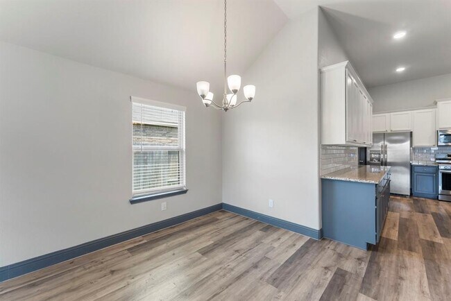 Building Photo - 24331 Ravenna Landing Loop