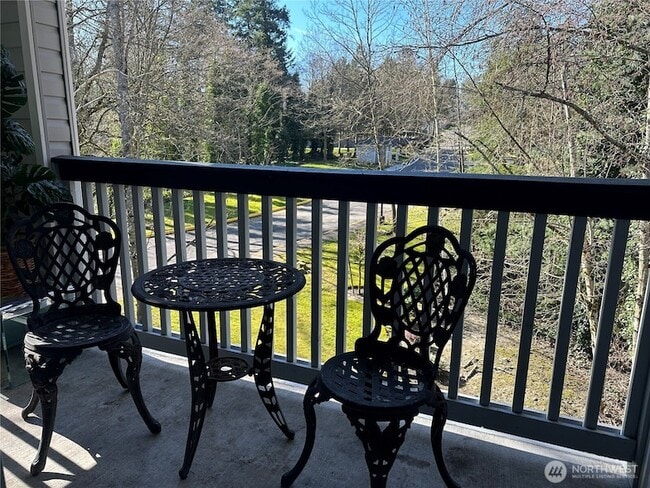 Building Photo - 33020 10th Ave SW