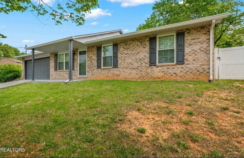 Building Photo - 4918 Stewart Ridge Rd