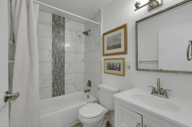 Building Photo - 1508 Lorilyn Ave