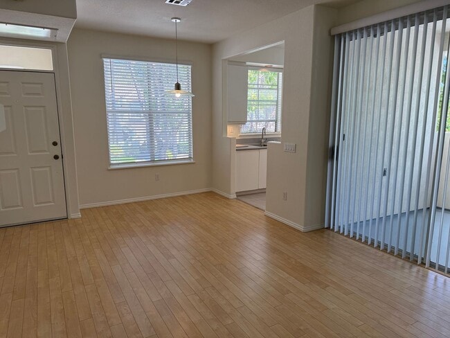 Building Photo - 3601 Bernwood Pl