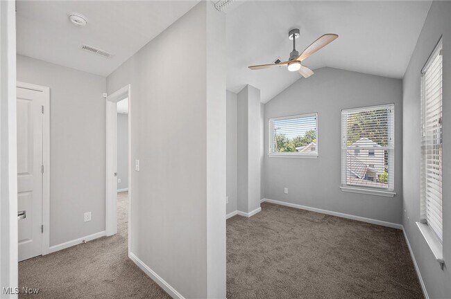 Building Photo - 2078 W 44th St