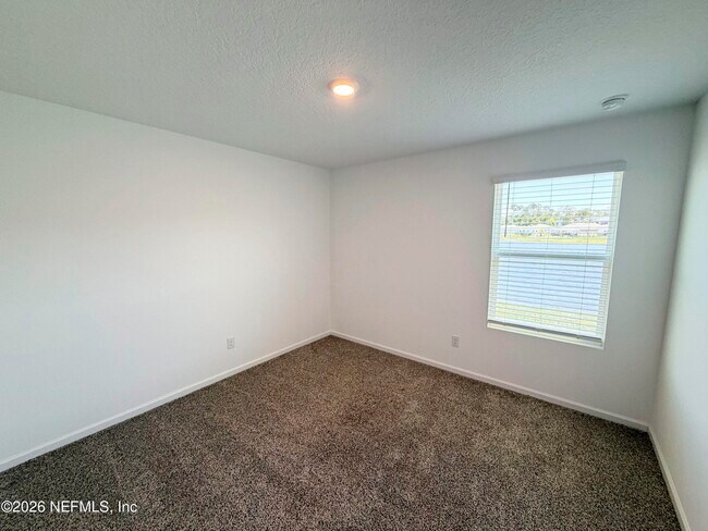 Building Photo - 462 Ardila Cir