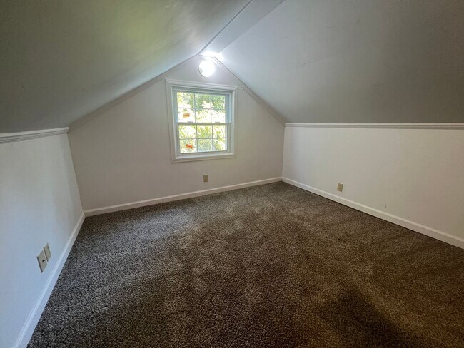 Building Photo - 232 Hickory Grove Blvd