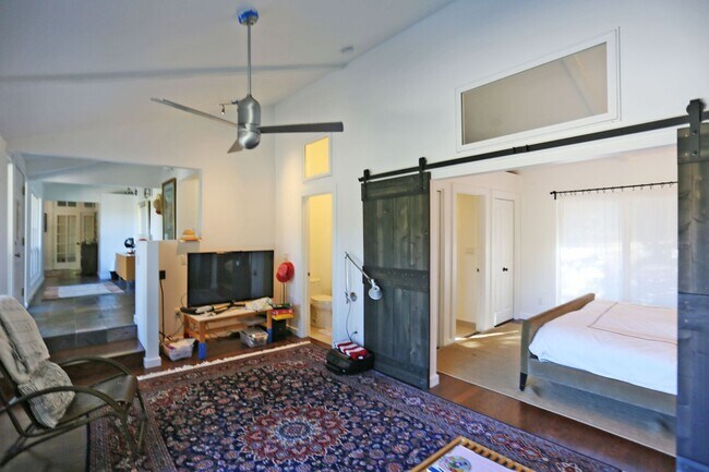 Building Photo - Gorgeous 4BR/3BA Single Family Home in the heart of Sonoma Wine Country, Pool, Deck, Pickle Ball ...