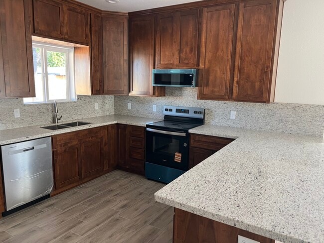 Building Photo - 4324 W Verde St