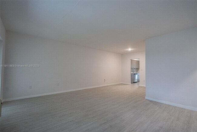 Building Photo - 1185 98th St