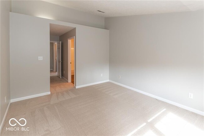 Building Photo - 9361 Eden Woods Ct