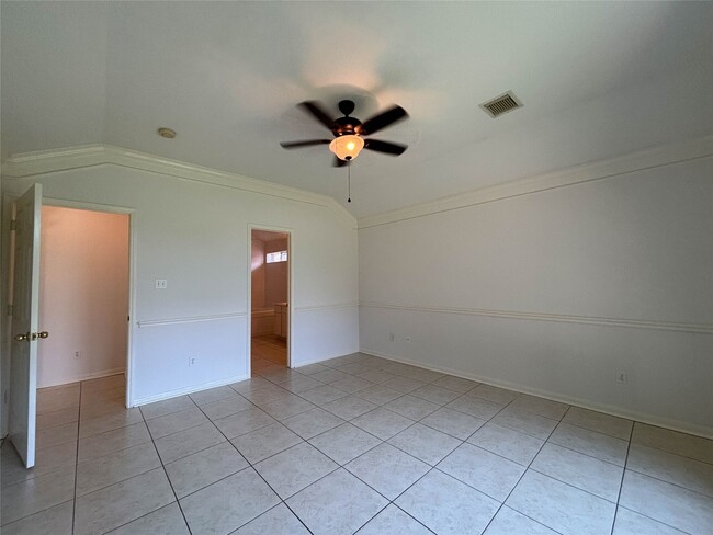 Building Photo - 1814 Senca Springs Ct