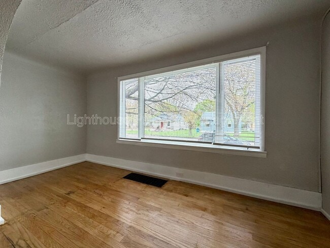 Building Photo - 2145 8th St