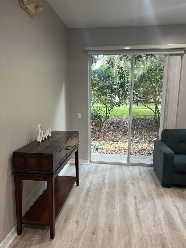 Building Photo - 5156 Regatta Dr