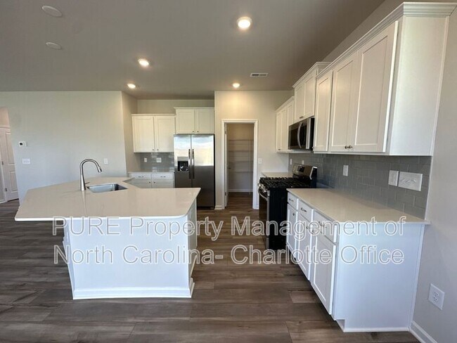 Building Photo - 1780 Otter Perch Ln